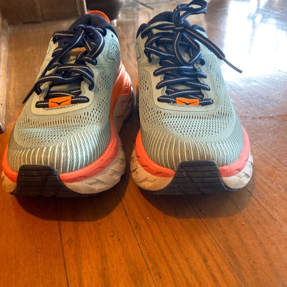 Hoka Bondi 7